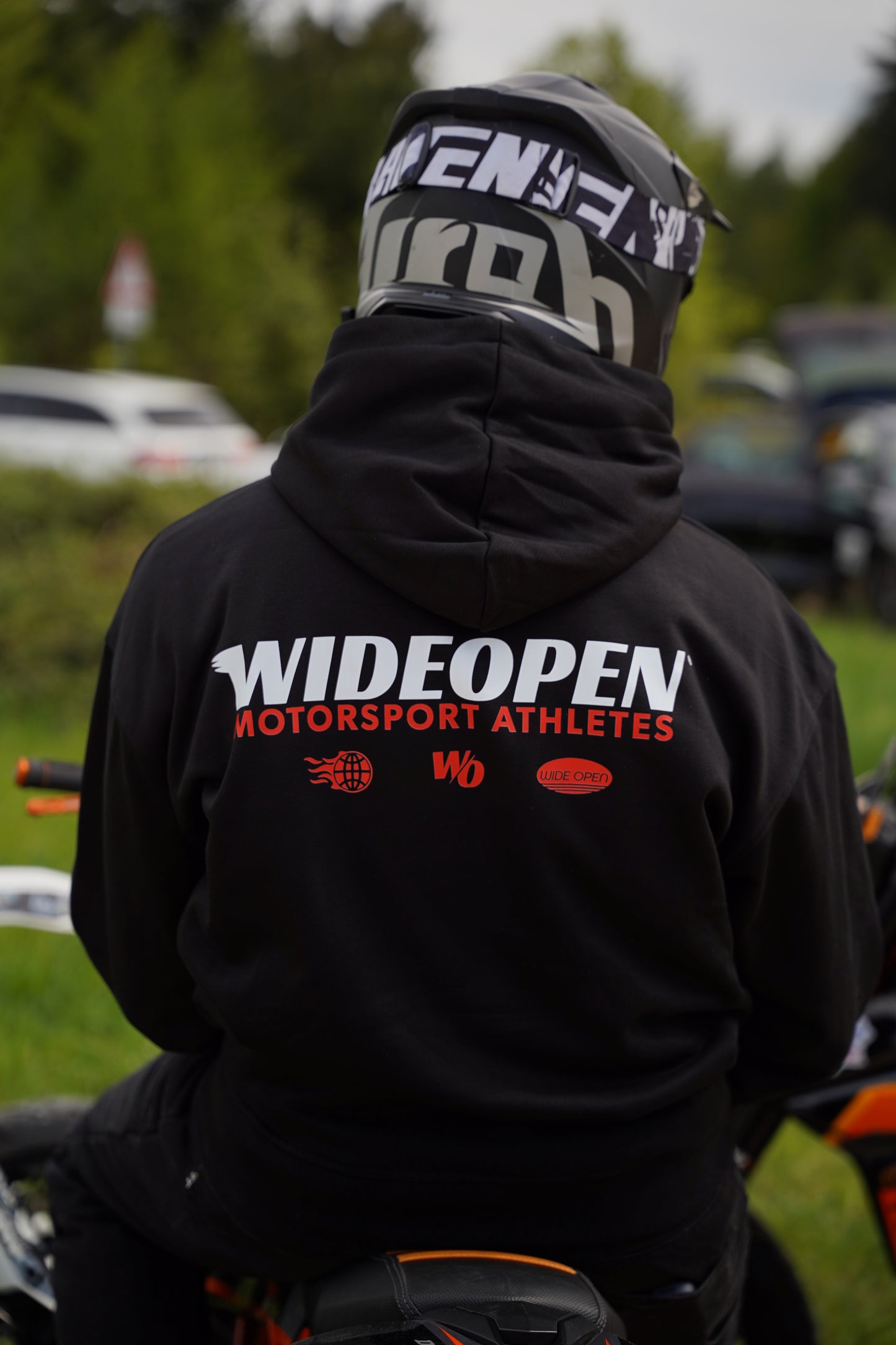 MOTORSPORT ATHLETES (B/R) OVERSIZED HOODIE